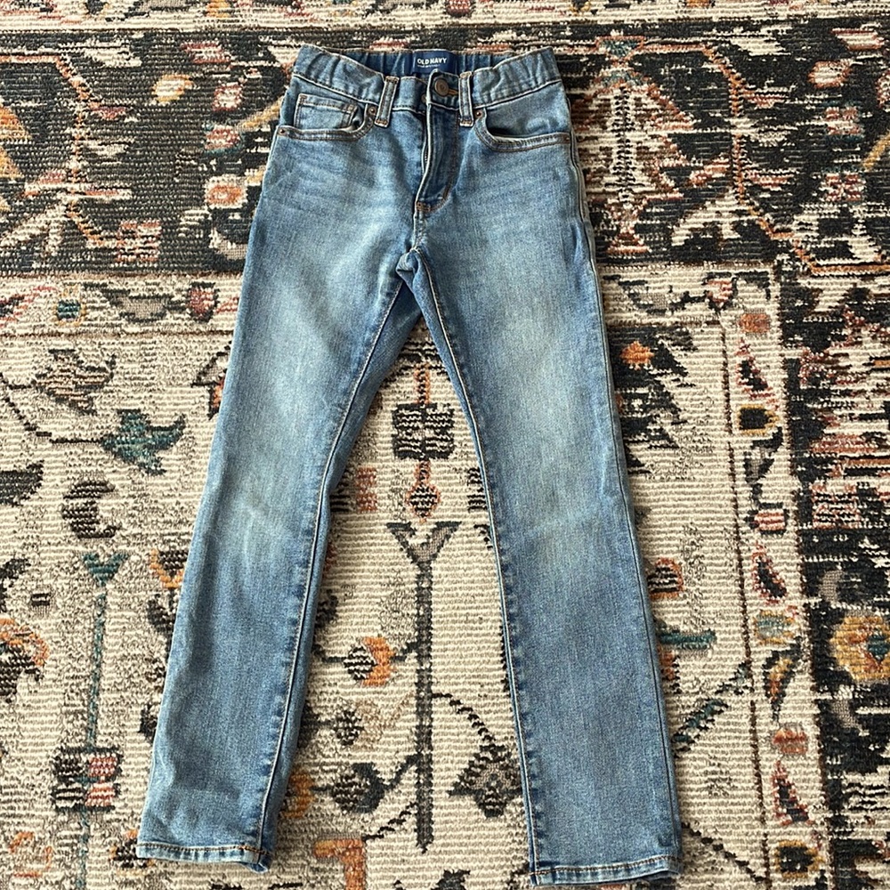 Boys old navy straight fit in size 8 slim